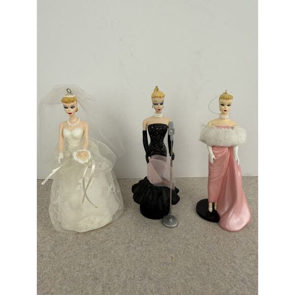 Vintage Hallmark Ornament Barbie Solo in the Spotlight Wedding Day Enchanted - Picture 1 of 8